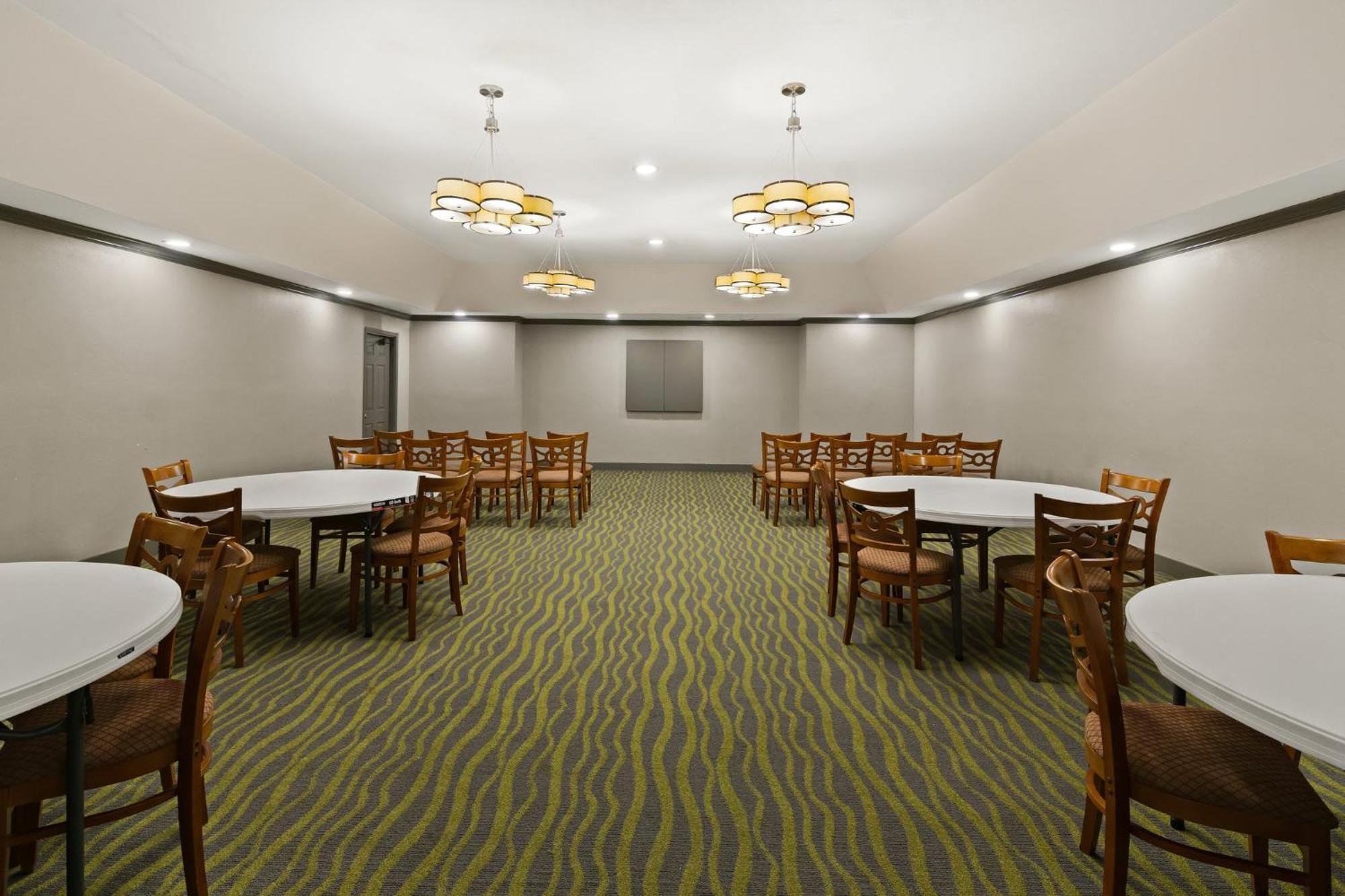 Irving Inn & Suites At Dfw Airport Buitenkant foto